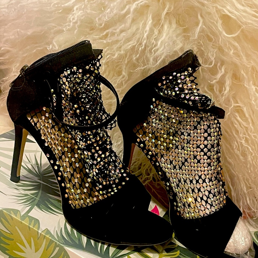 CLEARANCE SALE  4 inch black Rhinestone embellished heels. Can you handle it?